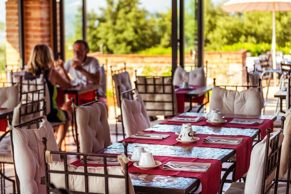 Agriturismo & Cantina Tenuta Casteani Ribolla ภายนอก รูปภาพ