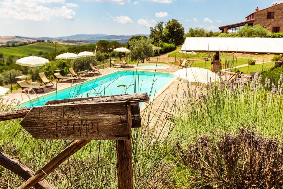 Agriturismo & Cantina Tenuta Casteani Ribolla ภายนอก รูปภาพ