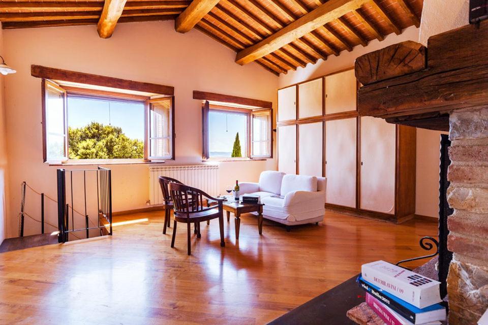 Agriturismo & Cantina Tenuta Casteani Ribolla ภายนอก รูปภาพ