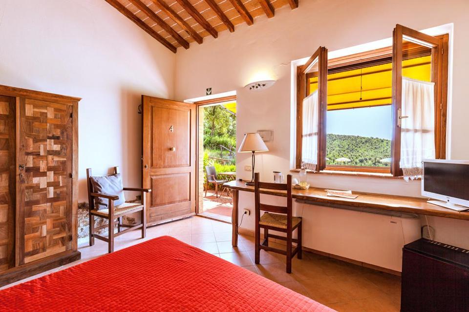 Agriturismo & Cantina Tenuta Casteani Ribolla ภายนอก รูปภาพ