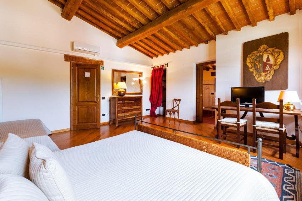 Agriturismo & Cantina Tenuta Casteani Ribolla ภายนอก รูปภาพ